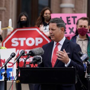 democrat walk out blocks texas voting bill