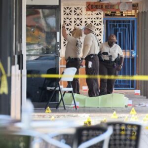 2 dead at least 20 injured in miami dade shooting