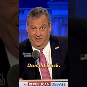 CRINGE 🥴 Chris Christie calls Trump “DONALD DUCK” 🦆