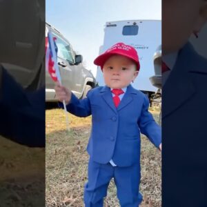 TOP FIVE Best Trump Costumes 🇺🇸 🎃