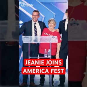 Jeanie from Target joined me on stage at AmericaFest 🇺🇸